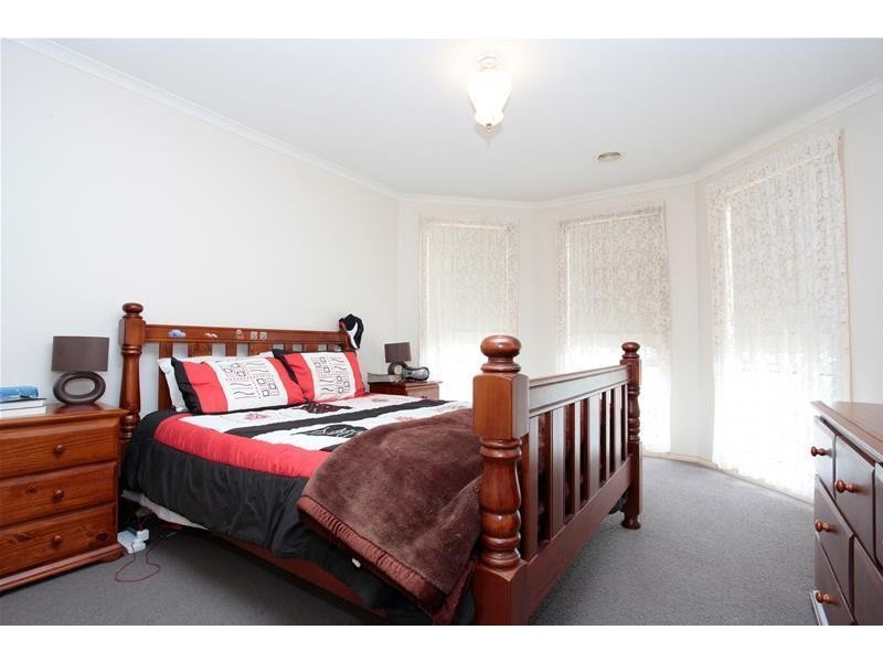 5 Anna Court, Werribee VIC 3030