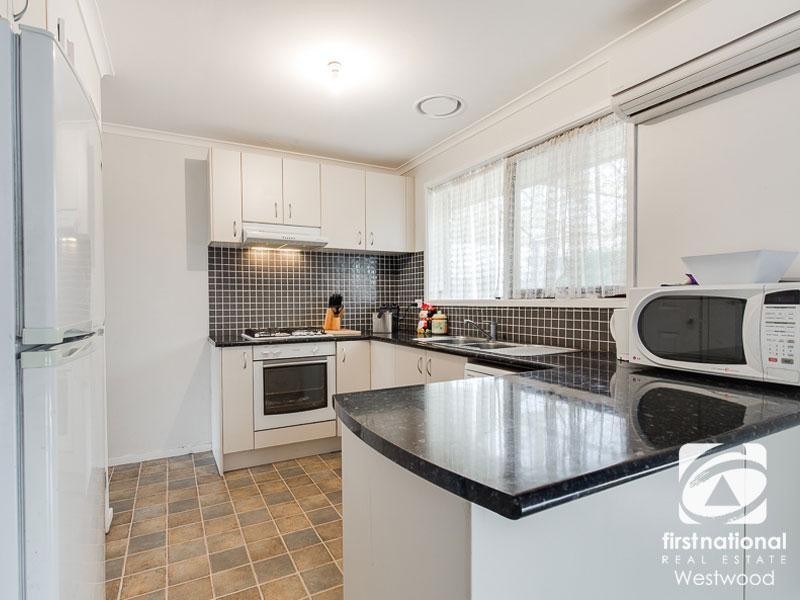 37 Ribblesdale Avenue, Wyndham Vale VIC 3024