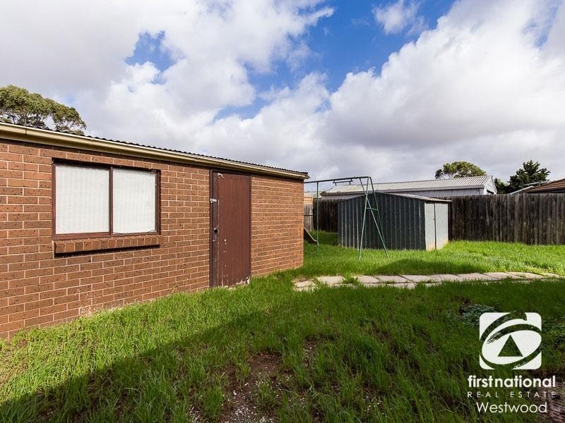 37 Ribblesdale Avenue, Wyndham Vale VIC 3024