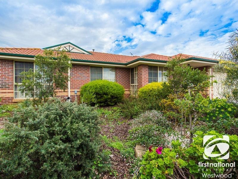 1/10 Filippin Court, Werribee VIC 3030