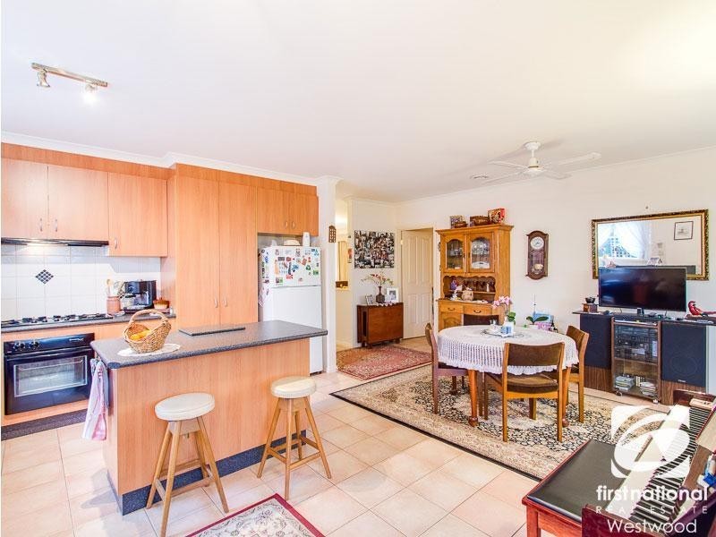 1/10 Filippin Court, Werribee VIC 3030