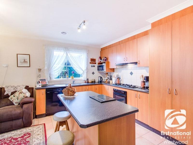 1/10 Filippin Court, Werribee VIC 3030