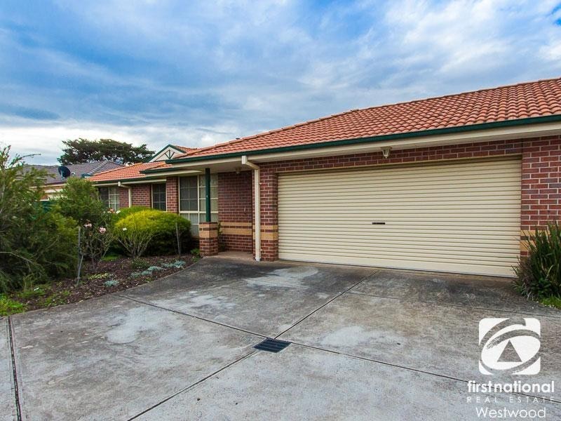 1/10 Filippin Court, Werribee VIC 3030