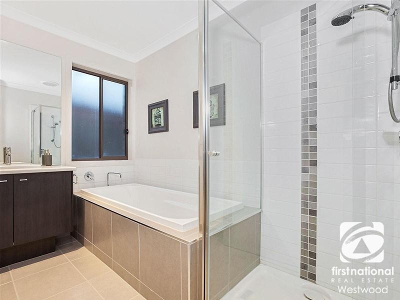 59 Emperor Parade, Tarneit VIC 3029