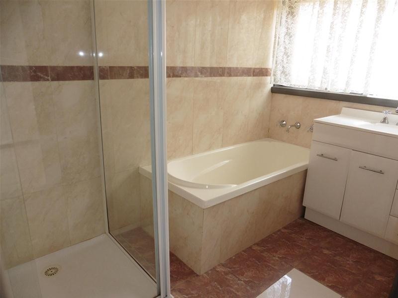 5 Callanan Grove, Werribee South VIC 3030