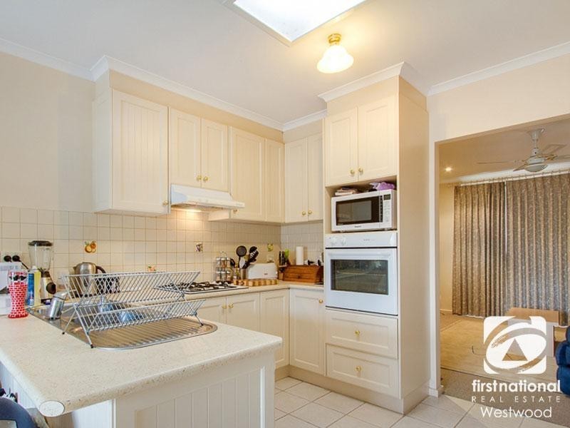 2B Wattle Avenue, Werribee VIC 3030