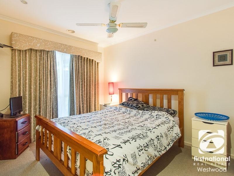 2B Wattle Avenue, Werribee VIC 3030