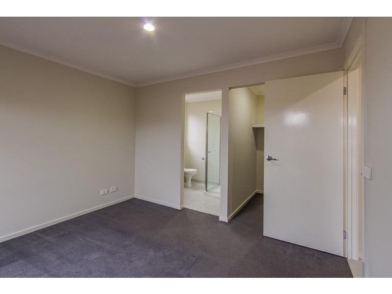 5 Morgan Crescent, Werribee VIC 3030