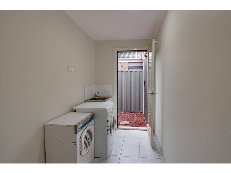 5 Morgan Crescent, Werribee VIC 3030