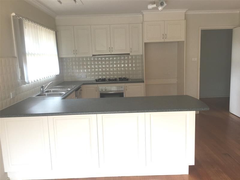 9 Third Avenue, Hoppers Crossing VIC 3029