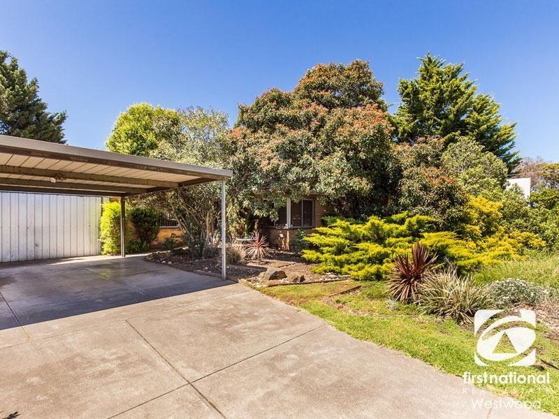 3 Chirnside Avenue, Werribee VIC 3030
