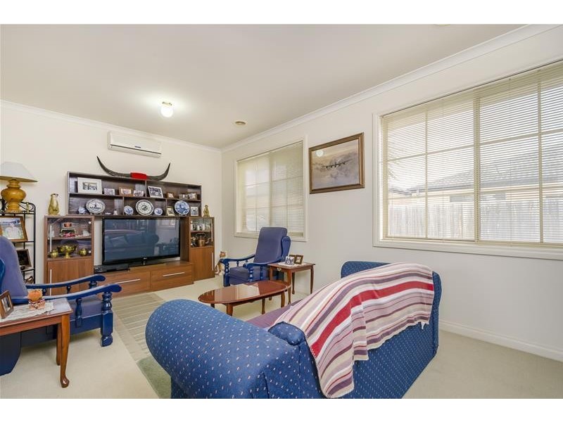 1/2 Officer Court, Werribee VIC 3030