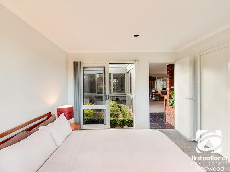 5 Broadlands Court, Hoppers Crossing VIC 3029