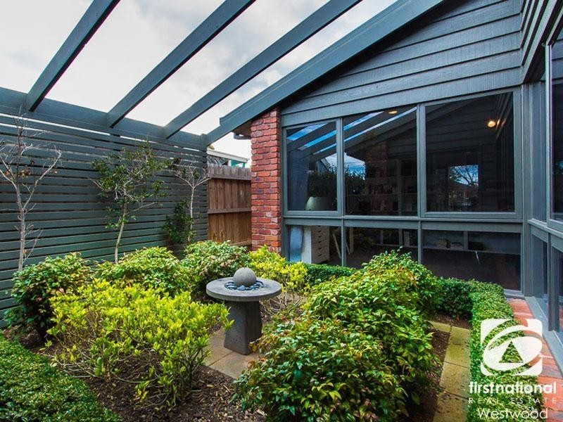 5 Broadlands Court, Hoppers Crossing VIC 3029