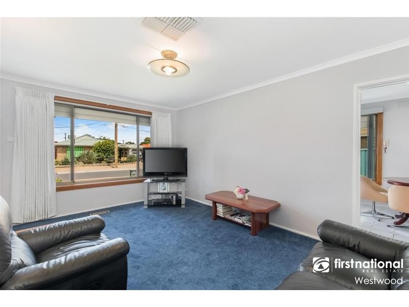 11 Lantana Avenue, Hoppers Crossing VIC 3029