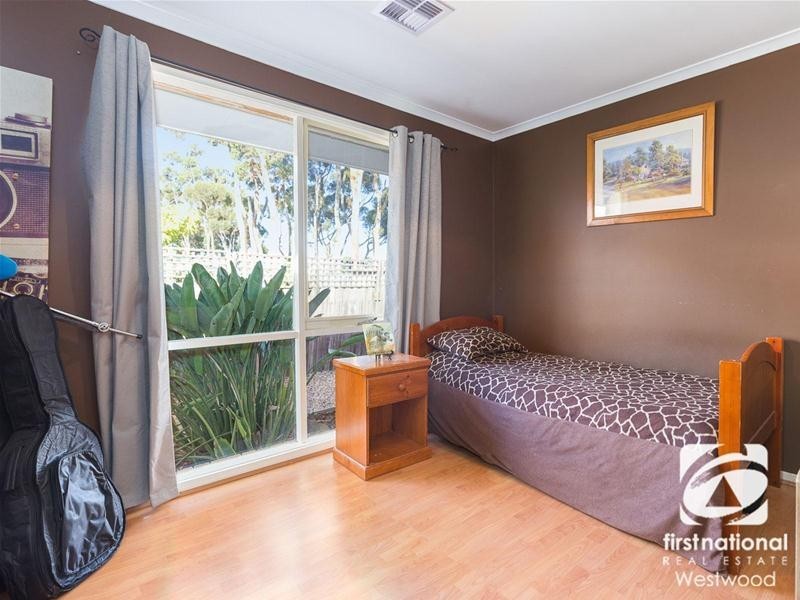 35 Flinders Crescent, Wyndham Vale VIC 3024