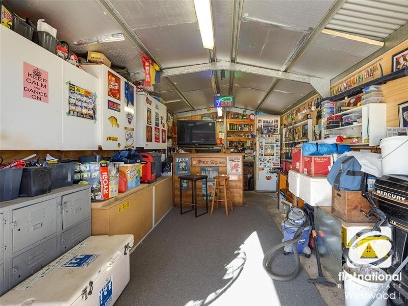 35 Flinders Crescent, Wyndham Vale VIC 3024