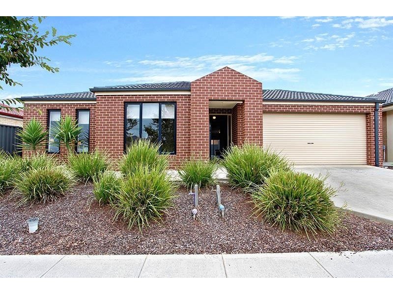 34 Kinglake Drive, Wyndham Vale VIC 3024