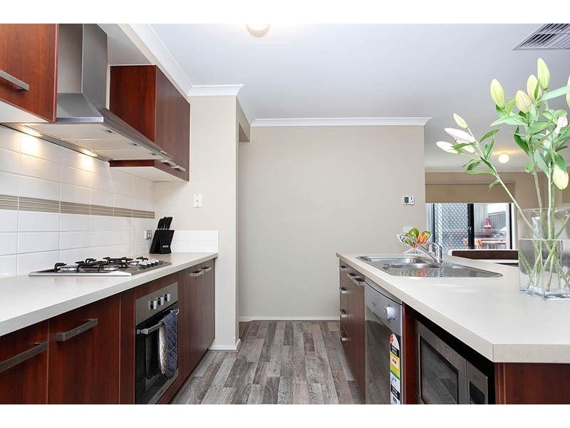 34 Kinglake Drive, Wyndham Vale VIC 3024