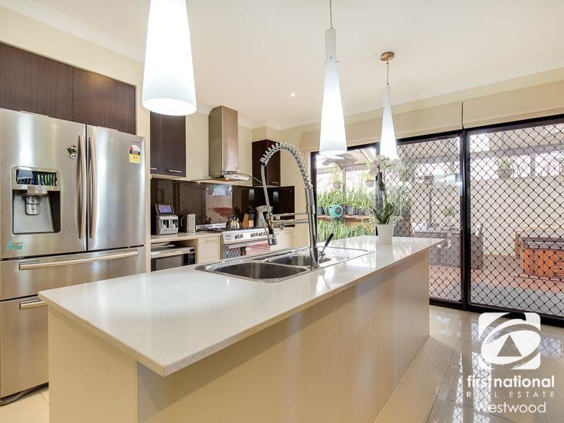 63 Ribblesdale Avenue, Wyndham Vale VIC 3024