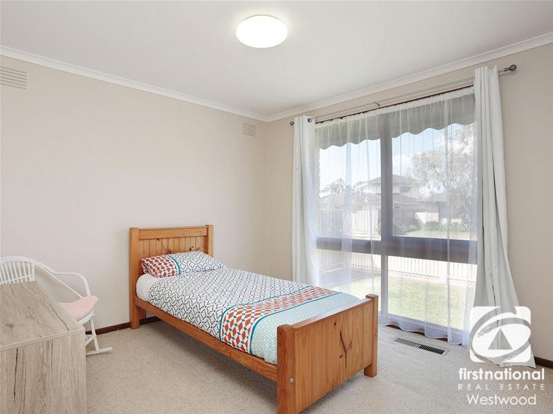 9 Quartok Avenue, Werribee VIC 3030