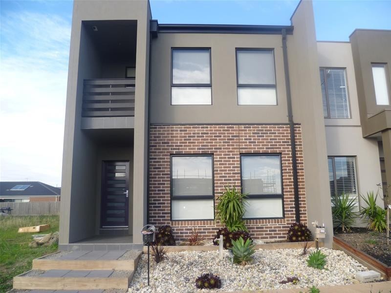 51 Waterways Boulevard, Williams Landing VIC 3027