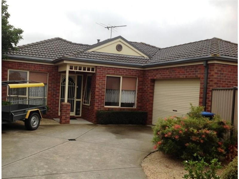 2/48 Edgar Street, Werribee VIC 3030