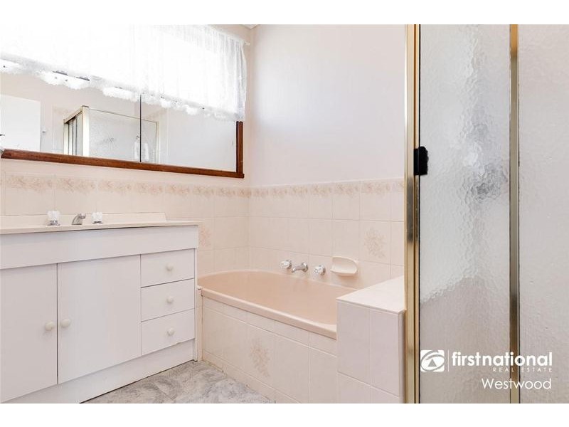 99 Greens Road, Wyndham Vale VIC 3024