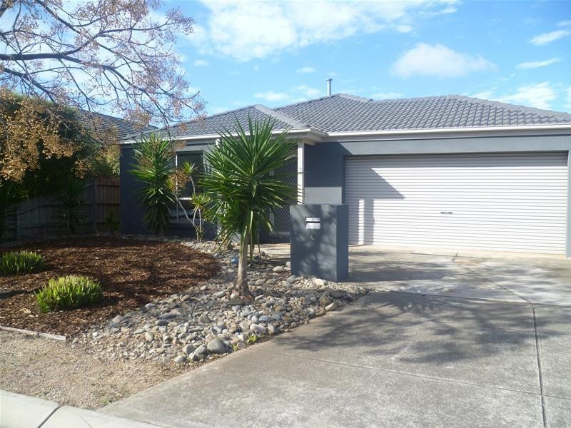 7 Christina Court, Werribee VIC 3030