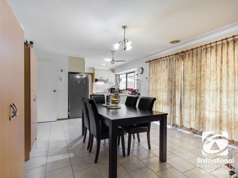 16 Strickland Avenue, Hoppers Crossing VIC 3029