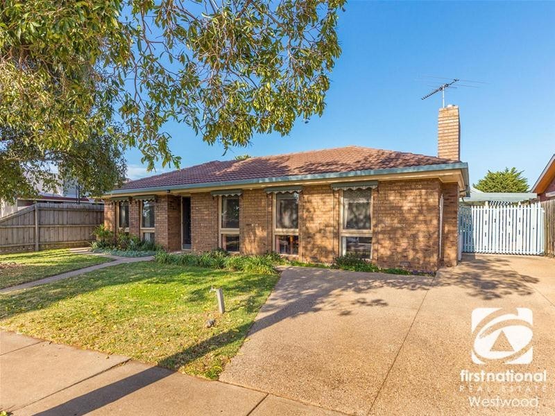 11 Tolmie Avenue, Werribee VIC 3030