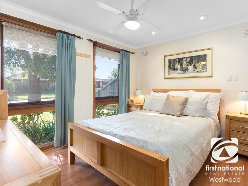 11 Tolmie Avenue, Werribee VIC 3030