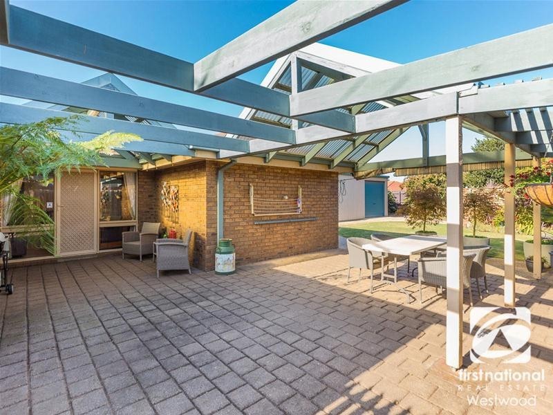 11 Tolmie Avenue, Werribee VIC 3030