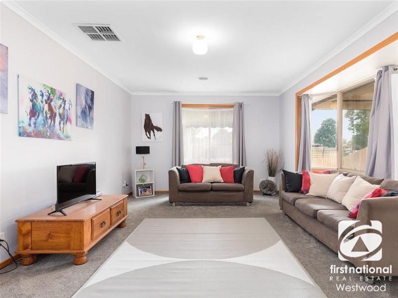 23 Flinders Crescent, Wyndham Vale VIC 3024