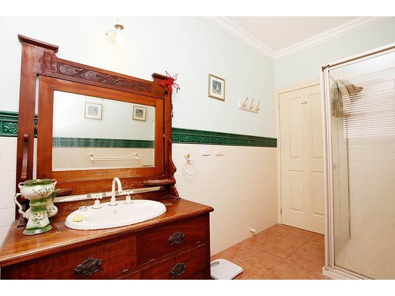 2 Bolwell Street, Werribee VIC 3030