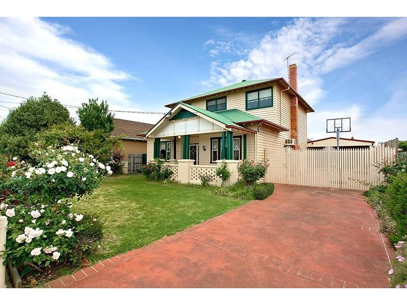 2 Bolwell Street, Werribee VIC 3030