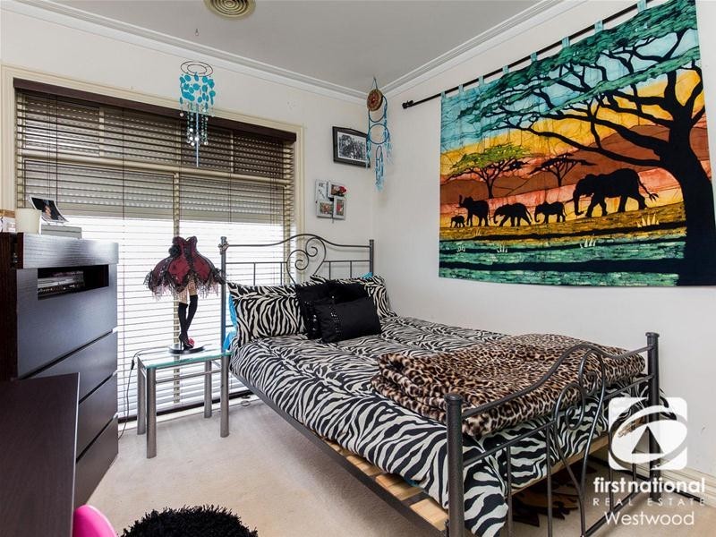 5/24 Riverside Avenue, Werribee VIC 3030