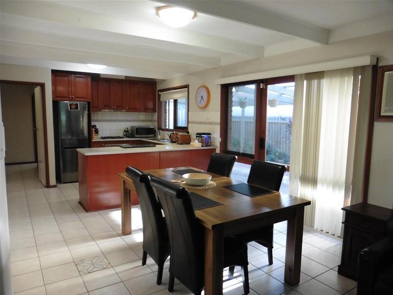 15 Greens Road, Wyndham Vale VIC 3024