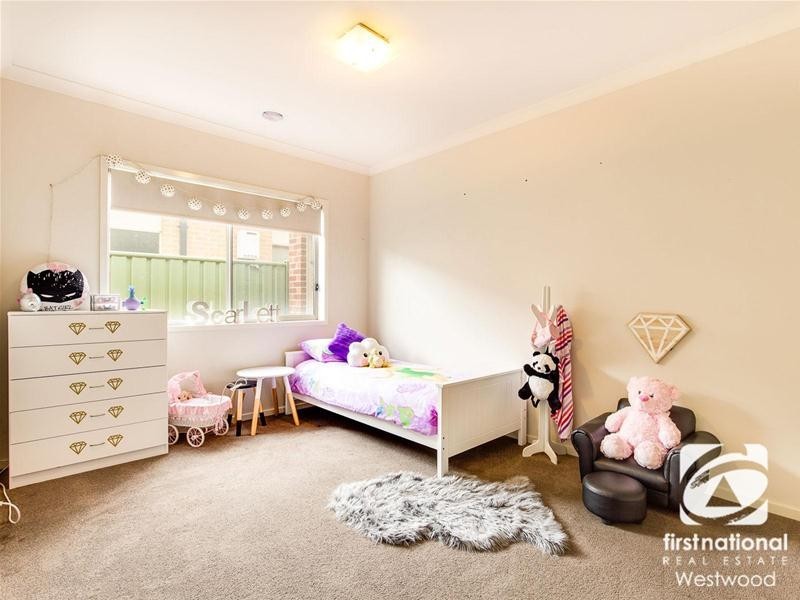 10 Narmara Mews, Wyndham Vale VIC 3024