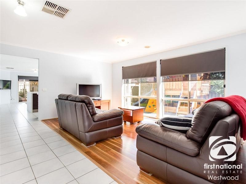 4 Desert Gum Terrace, Wyndham Vale VIC 3024