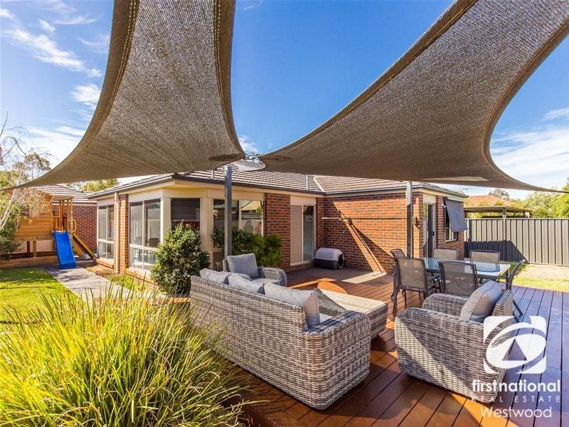 4 Desert Gum Terrace, Wyndham Vale VIC 3024