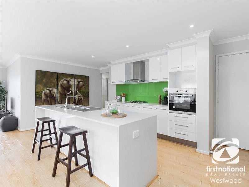 25 Firecrest Road, Wyndham Vale VIC 3024