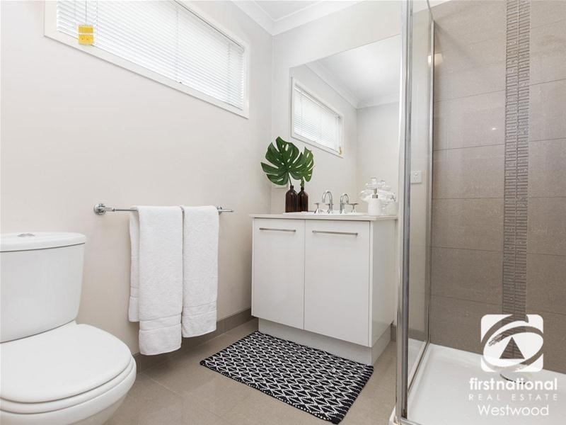 25 Firecrest Road, Wyndham Vale VIC 3024