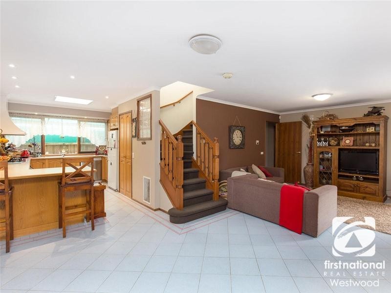 8 Nuragi Court, Werribee VIC 3030