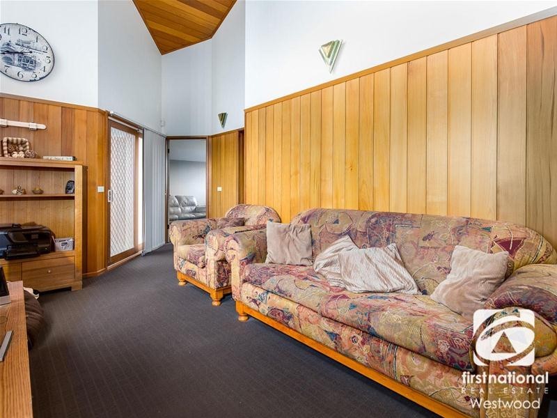 8 Nuragi Court, Werribee VIC 3030