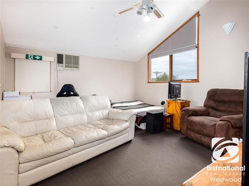 8 Nuragi Court, Werribee VIC 3030