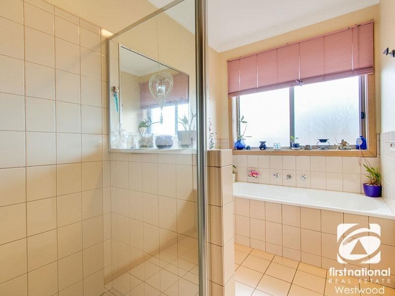 25/139 Tarneit Road, Werribee VIC 3030