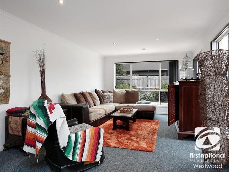 1/11 Montana Drive, Werribee VIC 3030