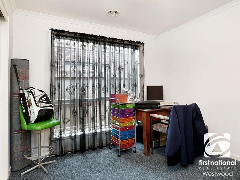 1/11 Montana Drive, Werribee VIC 3030