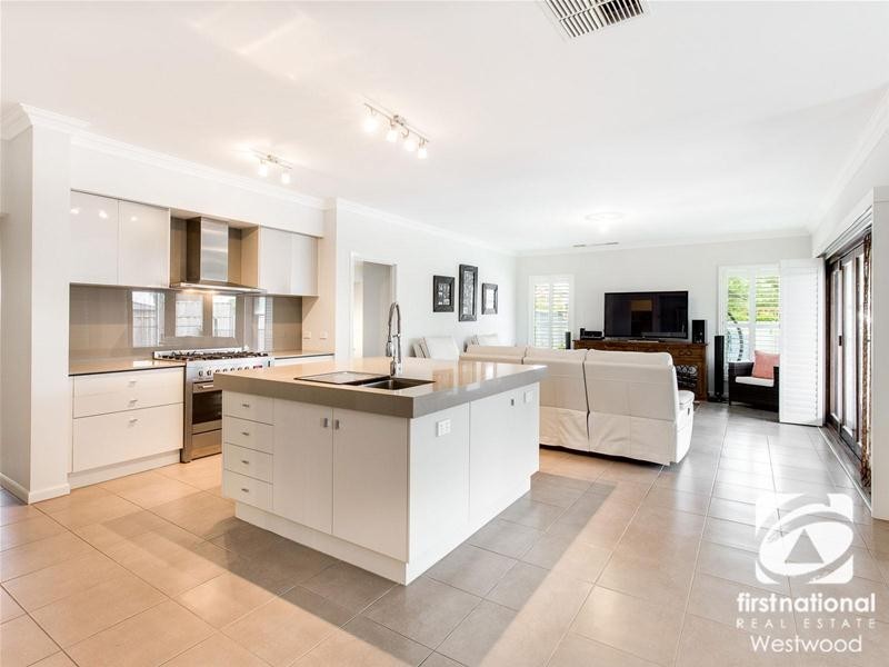 7 Sutherland Court, Tarneit VIC 3029